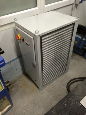 Custom Single-Phase Oil Chiller Revives Critical Machine Tool